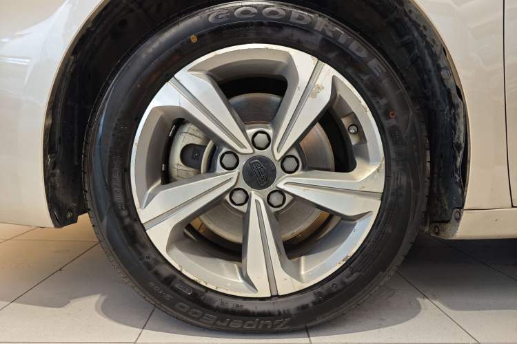 Used Geely Auto Emgrand GL 2018 1.4T DCT Elite Smart Connectivity Version Exterior 5