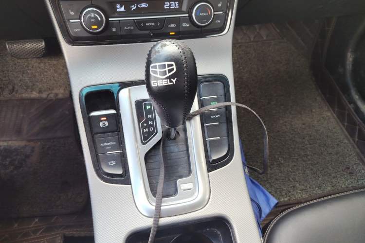 Used Geely Auto Emgrand GL 2018 1.4T DCT Prestige Smart Connectivity Version Gear Lever