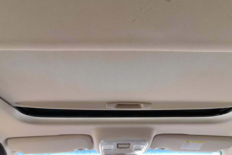 Used Geely Auto Emgrand GL 2018 1.4T DCT Prestige Smart Connectivity Version Headliner