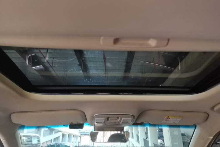Used Geely Auto Emgrand GL 2018 1.4T DCT Prestige Smart Connectivity Version Headliner