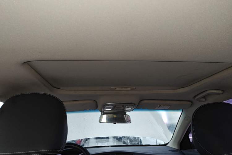Used Geely Auto Emgrand GL 2018 1.8L DCT Elite Smart Connectivity Version Headliner