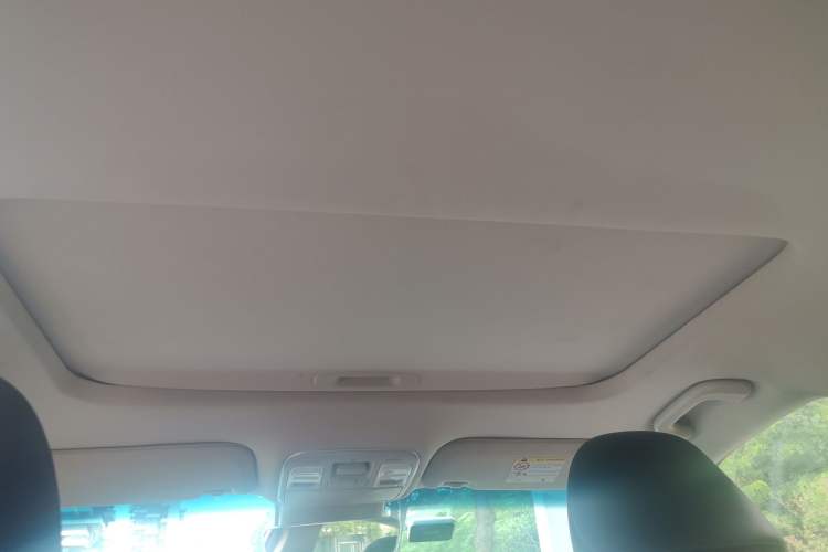 Used Geely Auto Emgrand GL 2018 1.4T DCT Prestige Smart Connectivity Version Headliner