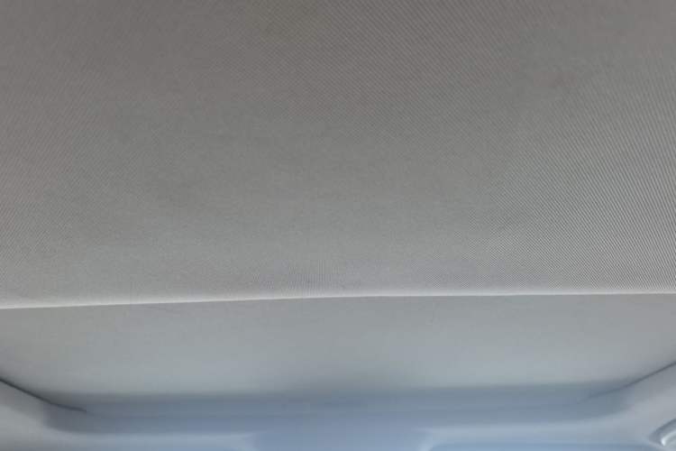 Used Geely Auto Emgrand GL 2018 1.8L Manual Elite Smart Connectivity Version Headliner