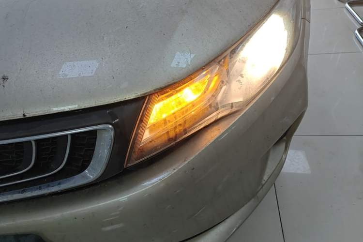 Used Geely Auto Emgrand GL 2018 1.8L DCT Elite Smart Connectivity Version Left Front Headlight