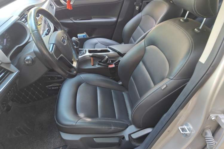 Used Geely Auto Emgrand GL 2018 1.4T Manual Elite Smart Connectivity Version Left Front Seat