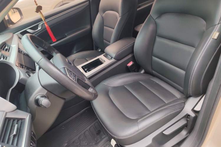 Used Geely Auto Emgrand GL 2018 1.8L DCT Elite Smart Connectivity Version Left Front Seat