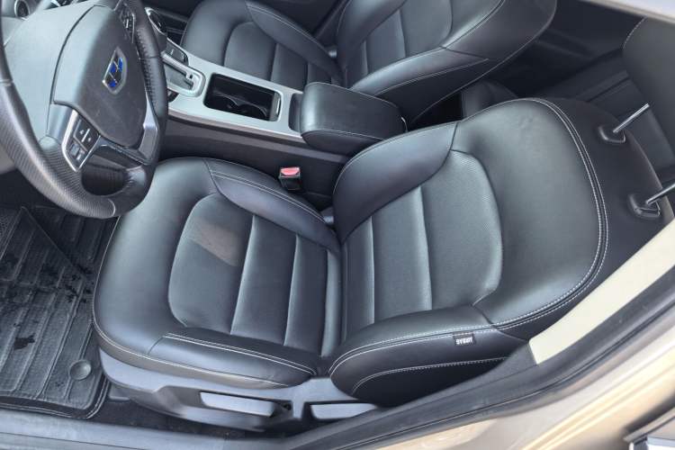 Used Geely Auto Emgrand GL 2018 1.8L DCT Elite Smart Connectivity Version Left Front Seat