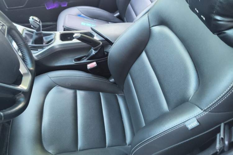 Used Geely Auto Emgrand GL 2018 1.8L Manual Elite Smart Connectivity Version Left Front Seat