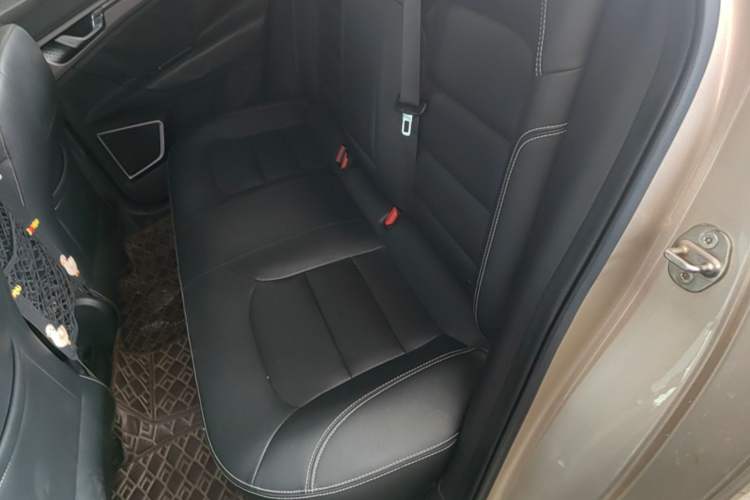Used Geely Auto Emgrand GL 2018 1.4T DCT Elite Smart Connectivity Version Left Rear Seat