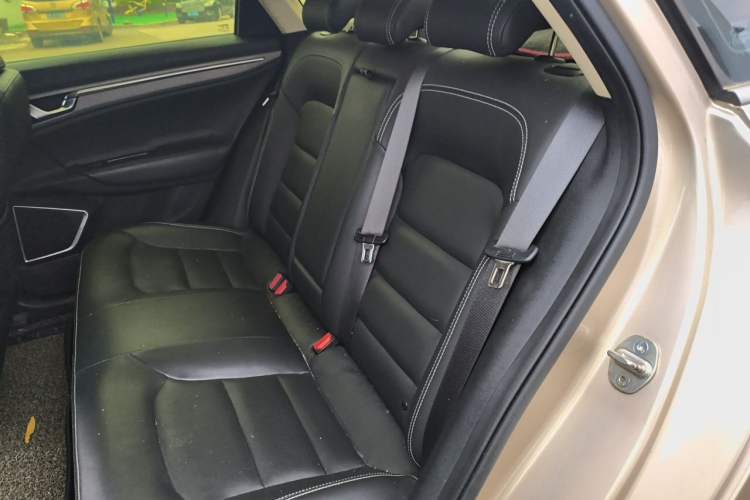 Used Geely Auto Emgrand GL 2018 1.4T DCT Elite Smart Connectivity Version Left Rear Seat