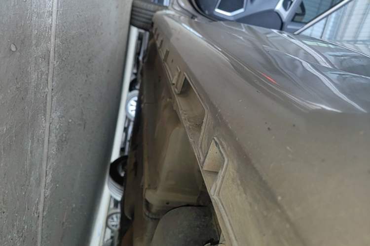 Used Geely Auto Emgrand GL 2018 1.4T DCT Elite Smart Connectivity Version Left Side Sill