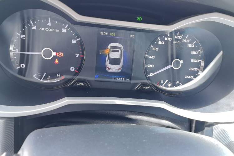 Used Geely Auto Emgrand GL 2018 1.4T DCT Prestige Smart Connectivity Version Odometer Close Up