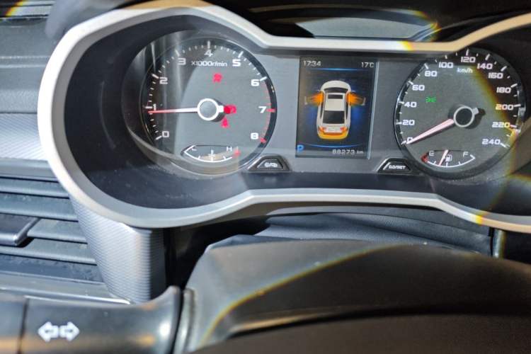 Used Geely Auto Emgrand GL 2018 1.8L DCT Elite Smart Connectivity Version Odometer Close Up