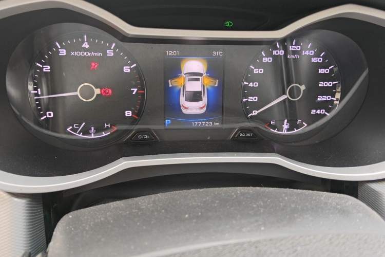 Used Geely Auto Emgrand GL 2018 1.8L DCT Elite Smart Connectivity Version Odometer Close Up
