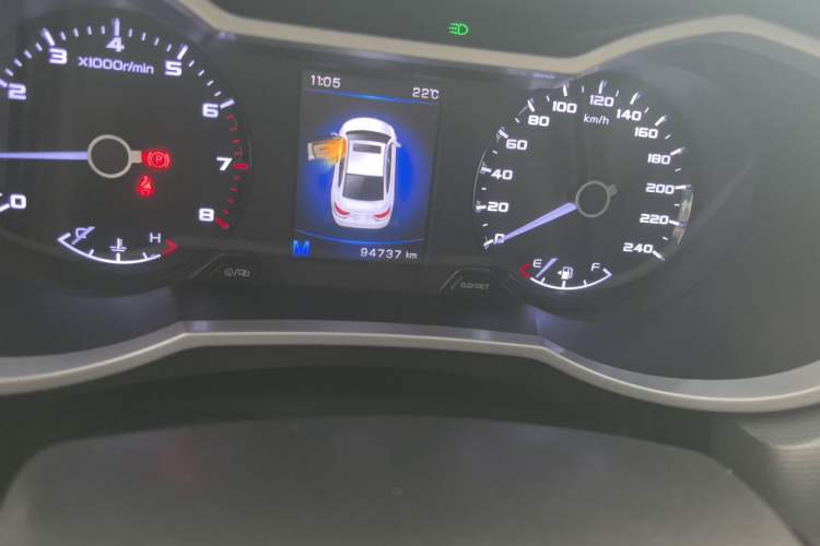 Used Geely Auto Emgrand GL 2018 1.8L Manual Elite Smart Connectivity Version Odometer Close Up