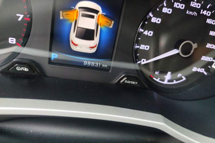 Used Geely Auto Emgrand GL 2018 1.4T DCT Prestige Smart Connectivity Version Odometer Close Up