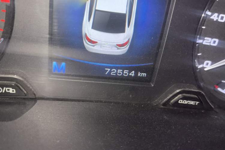 Used Geely Auto Emgrand GL 2018 1.8L Manual Elite Smart Connectivity Version Odometer Close Up