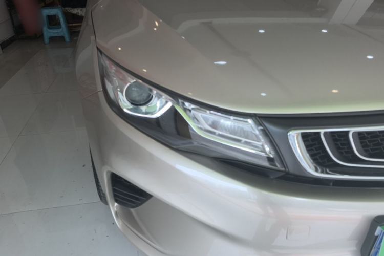 Used Geely Auto Emgrand GL 2018 1.8L Manual Elite Smart Connectivity Version Right Front Headlight