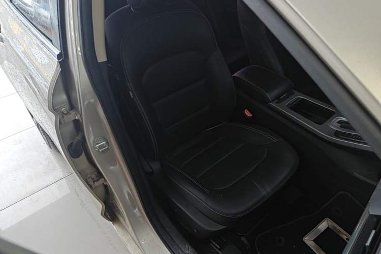 Used Geely Auto Emgrand GL 2018 1.8L DCT Elite Smart Connectivity Version Right Front Seat