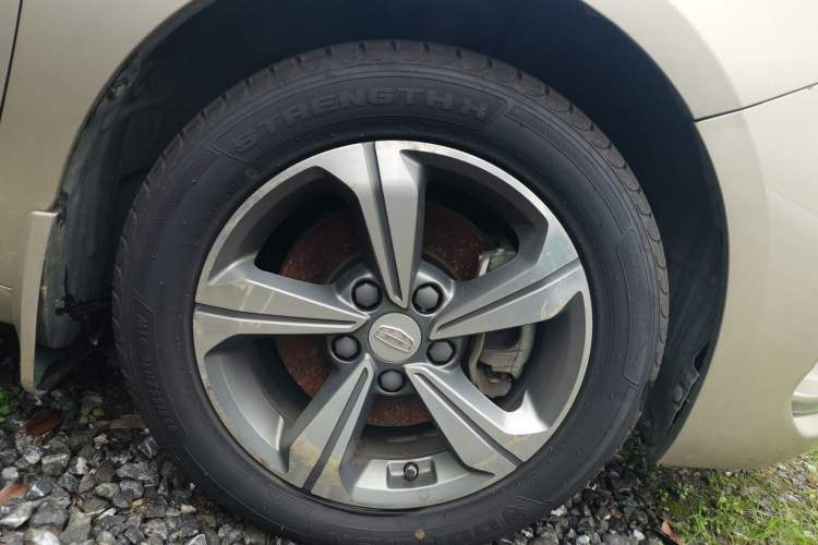 Used Geely Auto Emgrand GL 2018 1.8L DCT Elite Smart Connectivity Version Right Front Wheel Hub