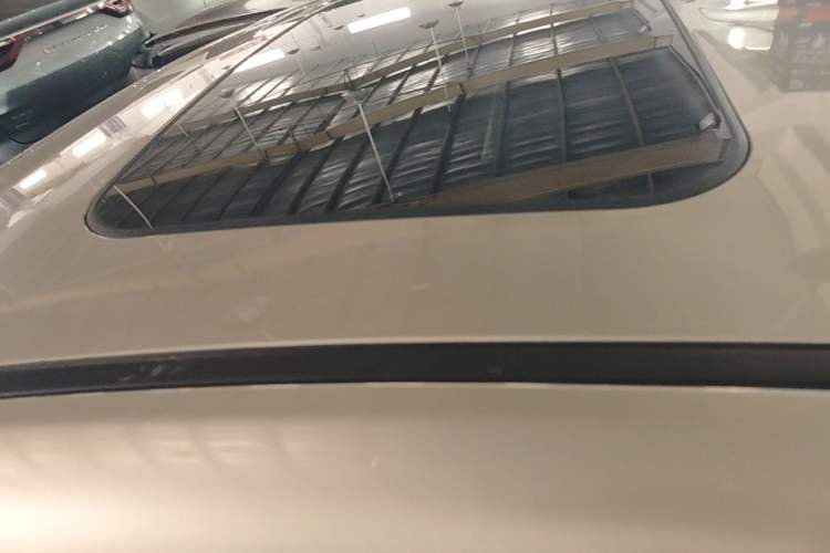 Used Geely Auto Emgrand GL 2018 1.8L DCT Elite Smart Connectivity Version Roof