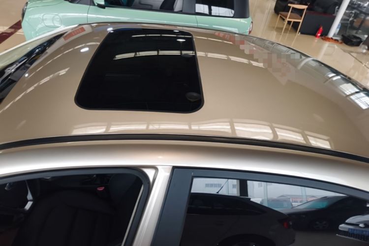 Used Geely Auto Emgrand GL 2018 1.8L Manual Elite Smart Connectivity Version Roof