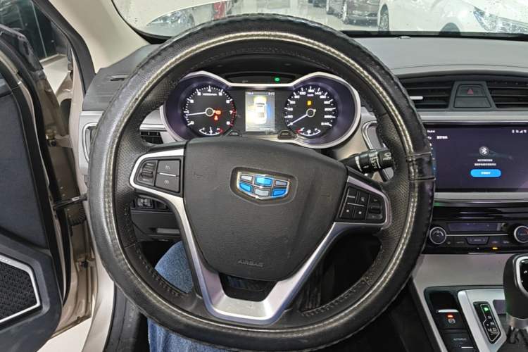 Used Geely Auto Emgrand GL 2018 1.8L DCT Elite Smart Connectivity Version Steering Wheel