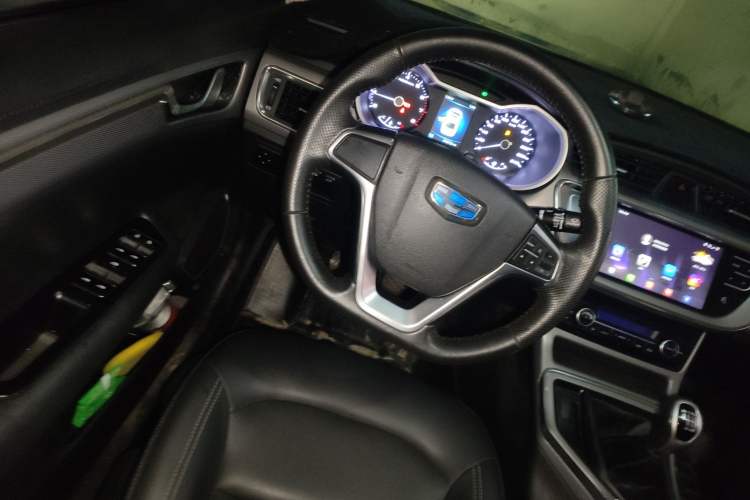 Used Geely Auto Emgrand GL 2018 1.4T Manual Elite Smart Connectivity Version Steering Wheel