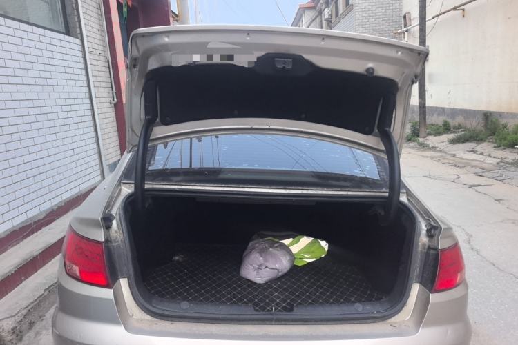 Used Geely Auto Emgrand GL 2018 1.8L Manual Elite Smart Connectivity Version Trunk