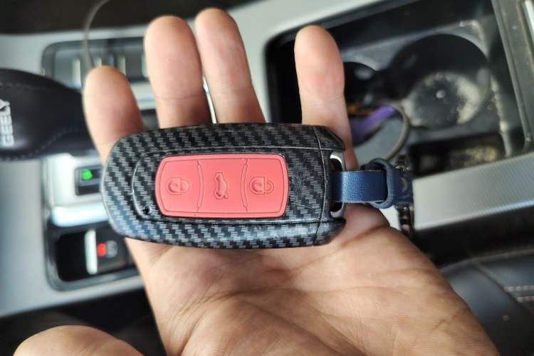 Used Geely Auto Emgrand GL 2018 1.4T DCT Prestige Smart Connectivity Version Vehicle Key