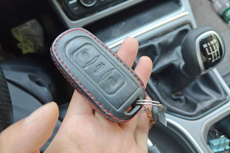 Used Geely Auto Emgrand GL 2018 1.4T Manual Elite Smart Connectivity Version Vehicle Key