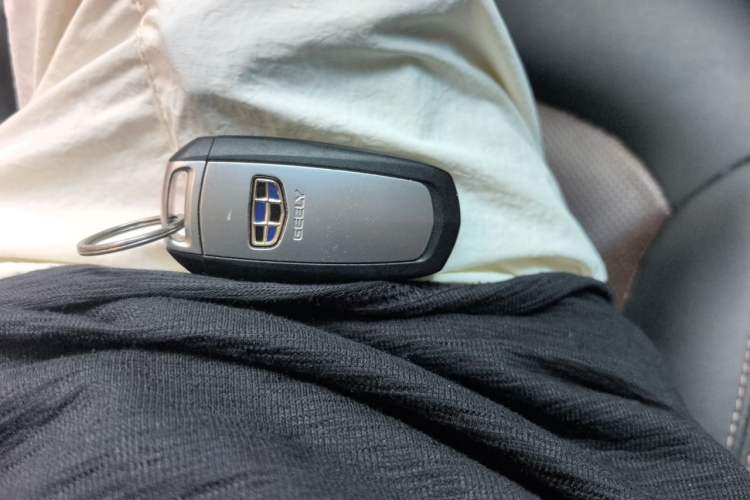 Used Geely Auto Emgrand GL 2018 1.4T DCT Prestige Smart Connectivity Version Vehicle Key