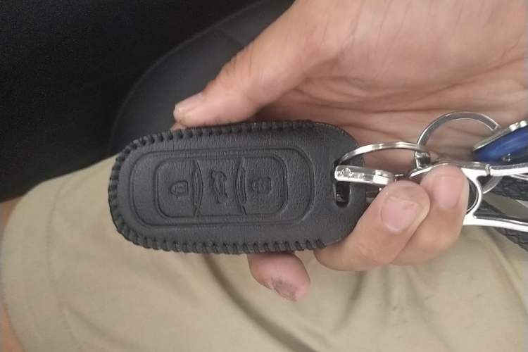 Used Geely Auto Emgrand GL 2018 1.8L DCT Elite Smart Connectivity Version Vehicle Key