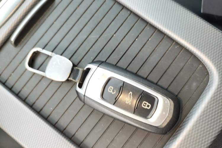 Used Geely Auto Emgrand GL 2018 1.4T DCT Elite Smart Connectivity Version Vehicle Key