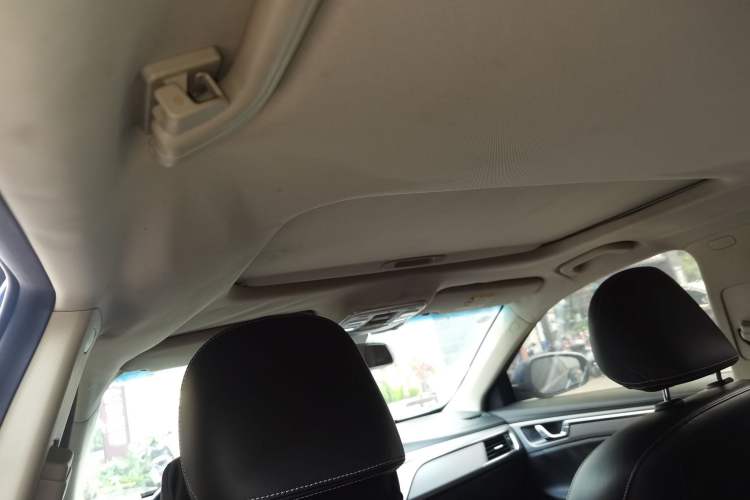 Used Geely Auto Emgrand GL 2019 1.4T CVT Elite Smart Edition Headliner
