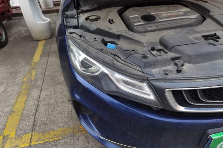 Used Geely Auto Emgrand GL 2019 1.4T CVT Elite Smart Edition Right Front Headlight
