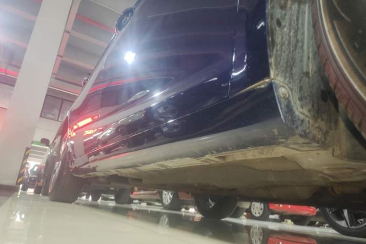 Used Geely Auto Emgrand GL 2019 1.4T CVT Elite Smart Edition Right Side Sill
