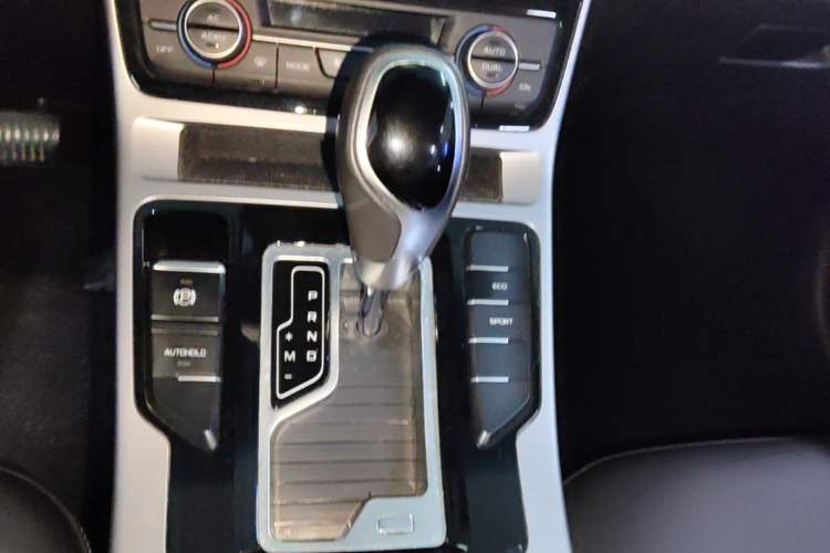 Used Geely Auto Emgrand GL 2019 1.4T CVT Elite Smart Edition Gear Lever