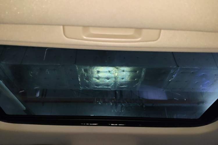 Used Geely Auto Emgrand GL 2019 1.4T CVT Elite Smart Edition Headliner