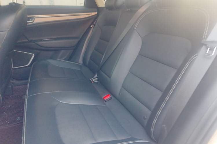 Used Geely Auto Emgrand GL 2019 1.5T DCT Elite Smart Edition Left Rear Seat