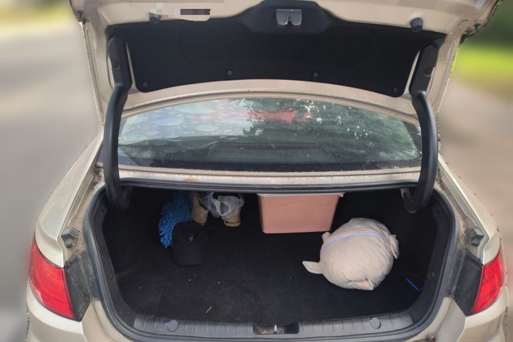 Used Geely Auto Emgrand GL 2019 1.4T CVT Elite Smart Edition Trunk