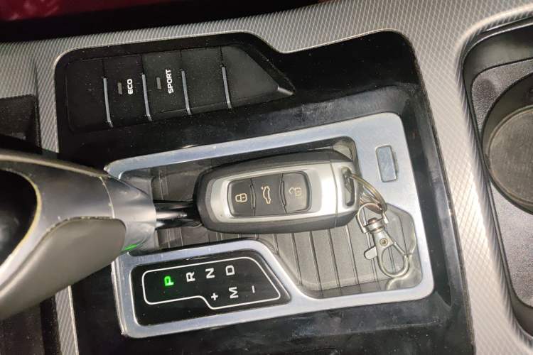 Used Geely Auto Emgrand GL 2019 1.4T CVT Elite Smart Edition Vehicle Key