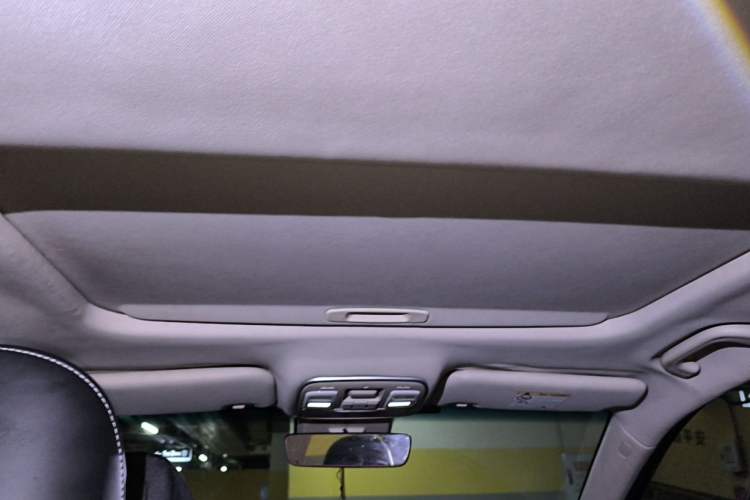 Used Geely Auto Emgrand GL 2019 1.4T Manual Elite Smart Edition Headliner