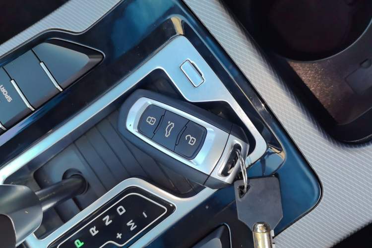 Used Geely Auto Emgrand GL 2019 1.4T CVT Elite Smart Edition Interior 1