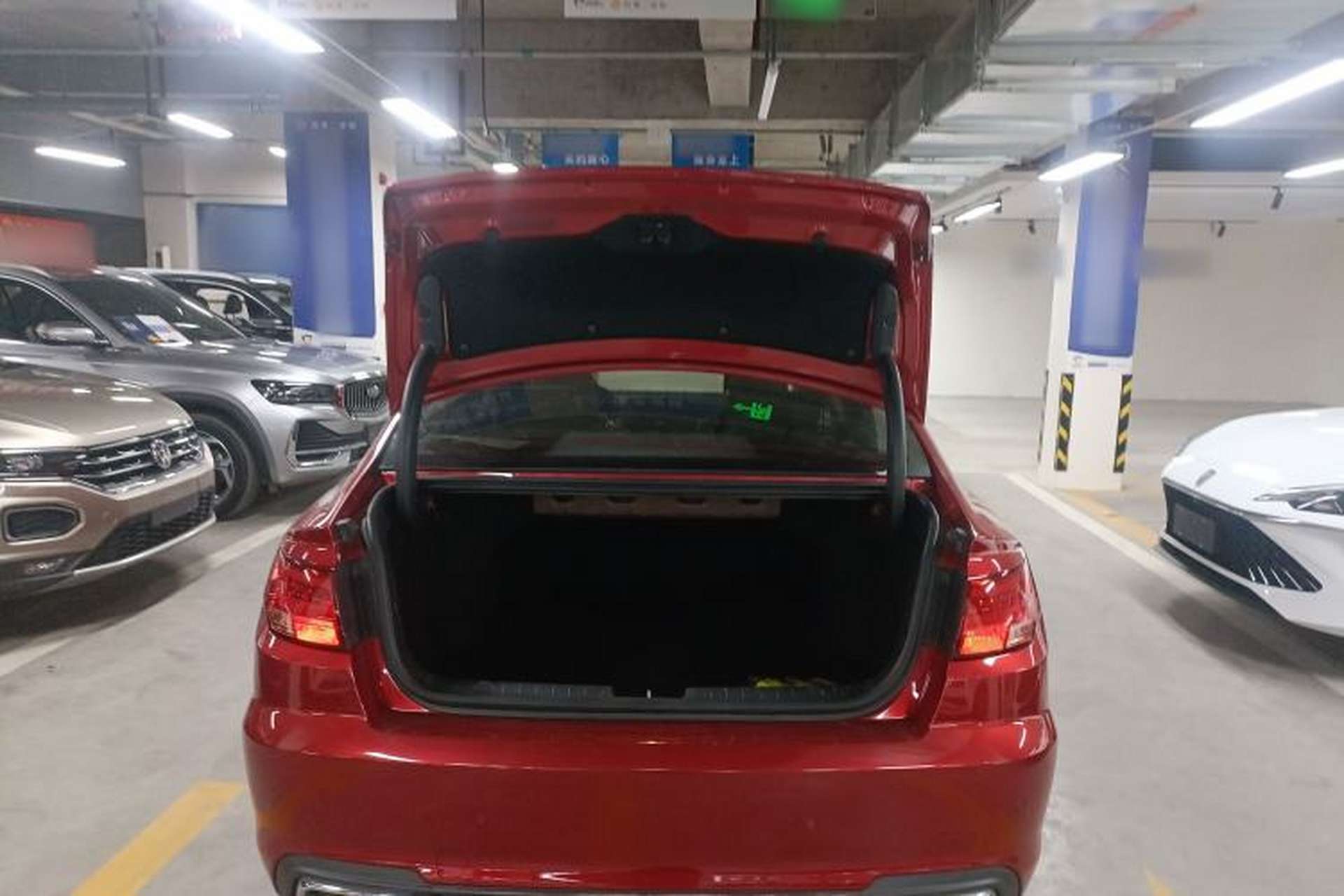 Used Geely Auto Emgrand GL 2019 1.4T CVT Elite Smart Edition Trunk