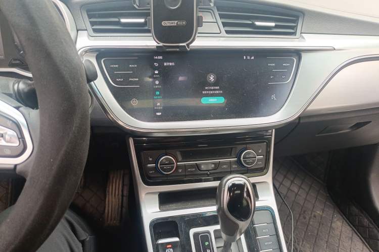 Used Geely Auto Emgrand GL 2019 1.4T CVT Prestige Smart Edition Audio And AC Panel