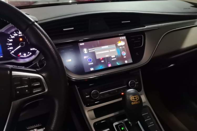 Used Geely Auto Emgrand GL 2019 1.4T CVT Prestige Smart Edition Audio And AC Panel