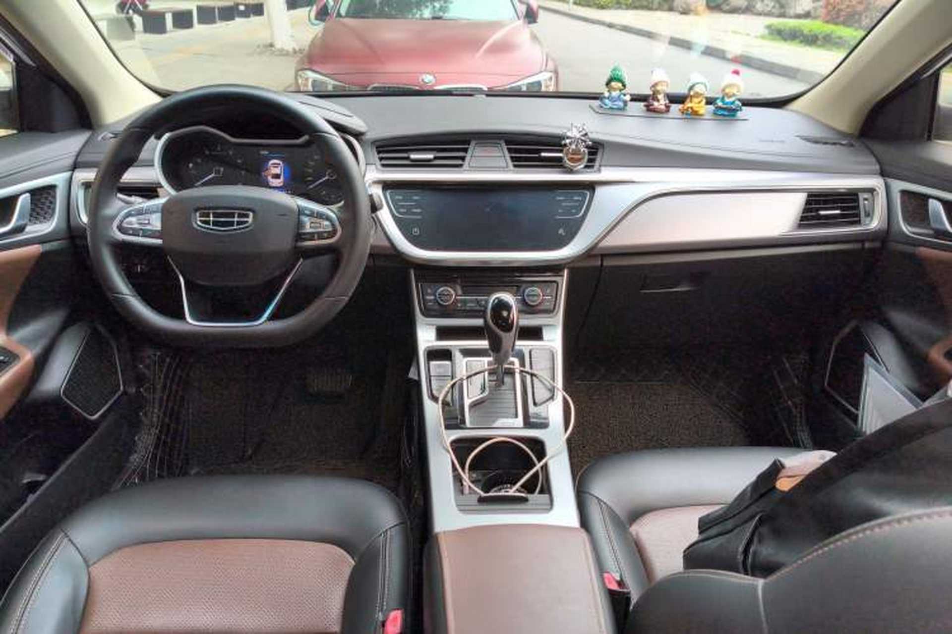 Used Geely Auto Emgrand GL 2019 1.4T CVT Prestige Smart Edition Center Console