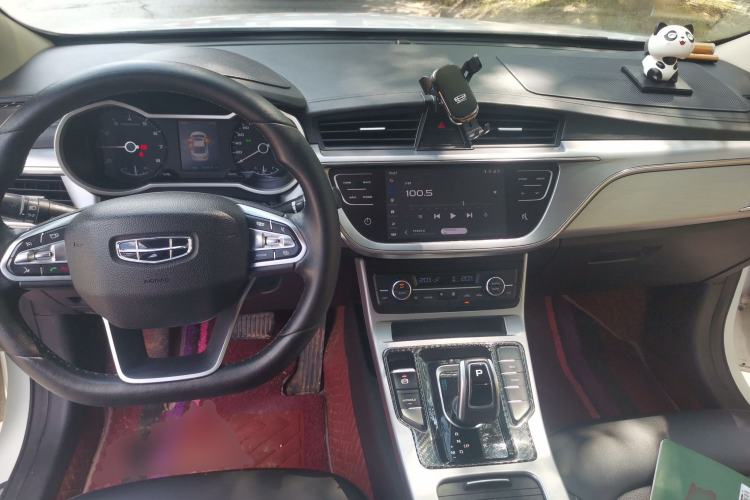 Used Geely Auto Emgrand GL 2019 1.5T DCT Elite Smart Edition Center Console