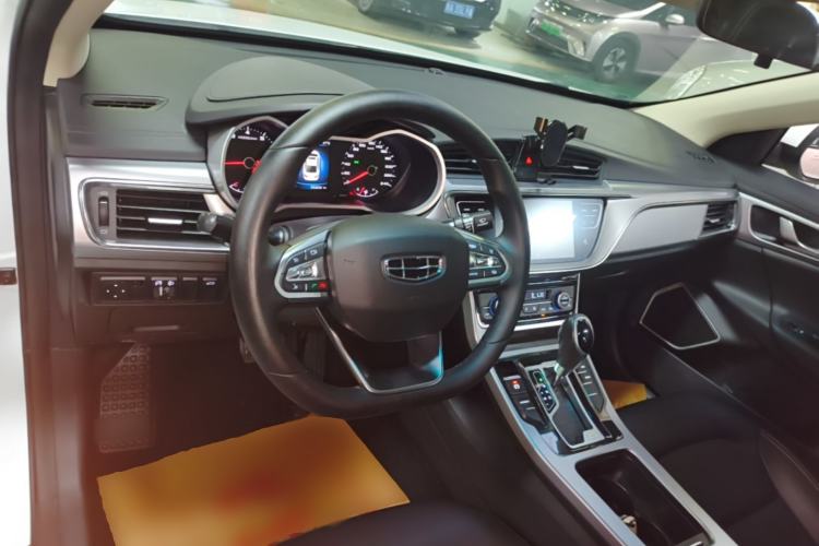 Used Geely Auto Emgrand GL 2019 1.4T CVT Elite Smart Edition Center Console